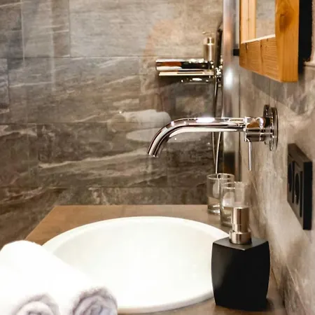 Silvretta Alpine Escape Apartment *